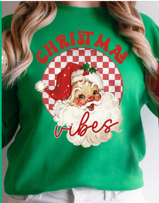 Christmas Vibes Tee